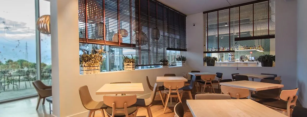 Hotel Sorli Emocions Vilassar De Dalt 4*,  España